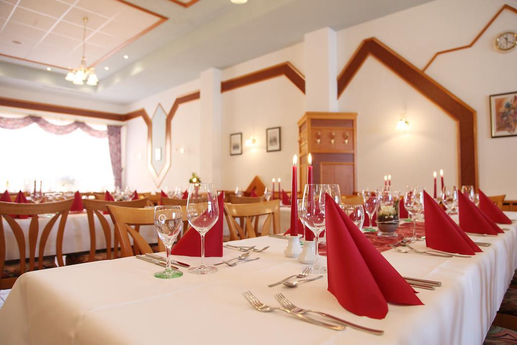 Landgasthof Zum Stern Hammelburg Buitenkant foto